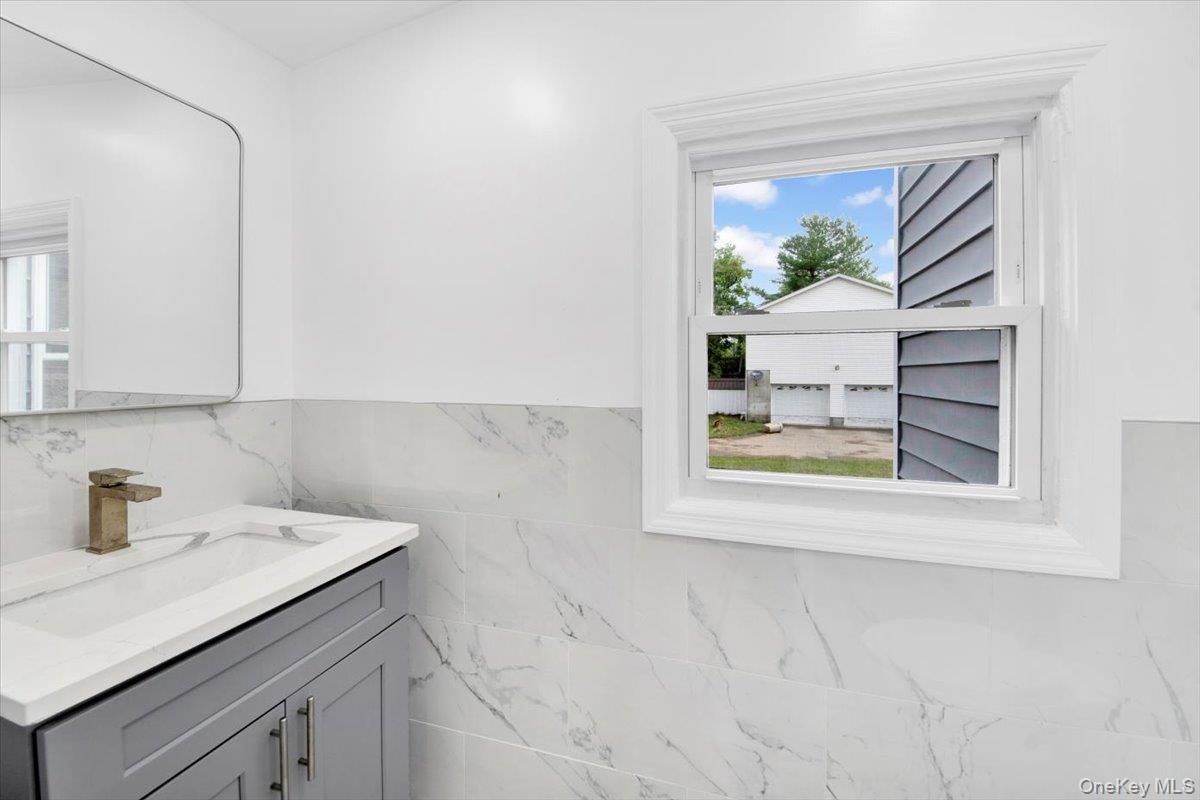 233 Brady Avenue, Hawthorne, NY 10532