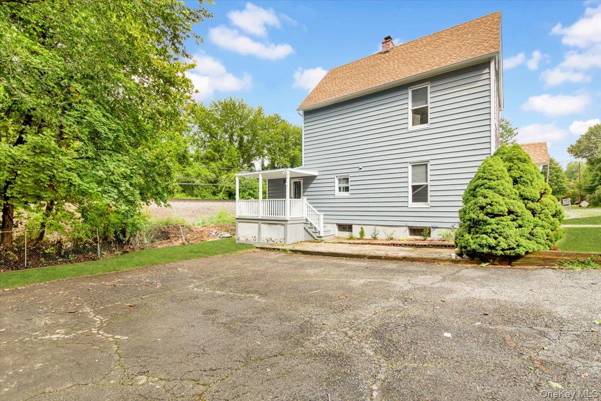 233 Brady Avenue, Hawthorne, NY 10532