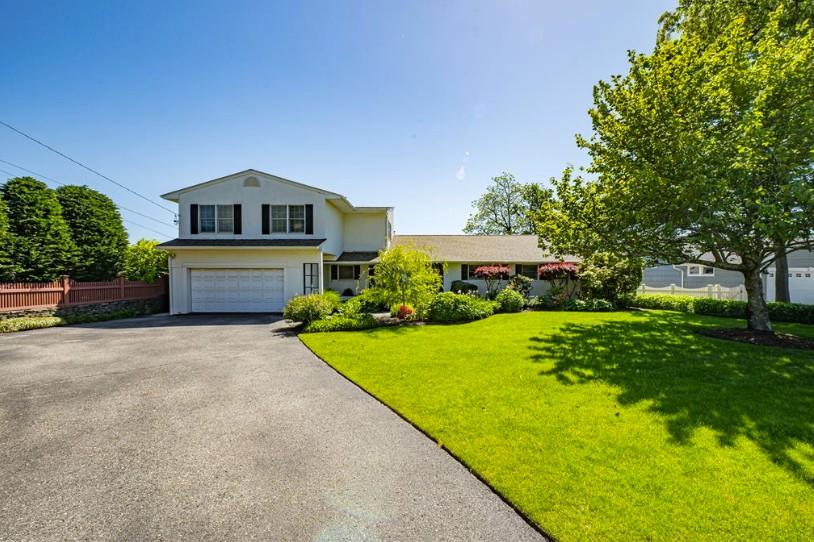 137 Melbury Road, Babylon, NY 11702