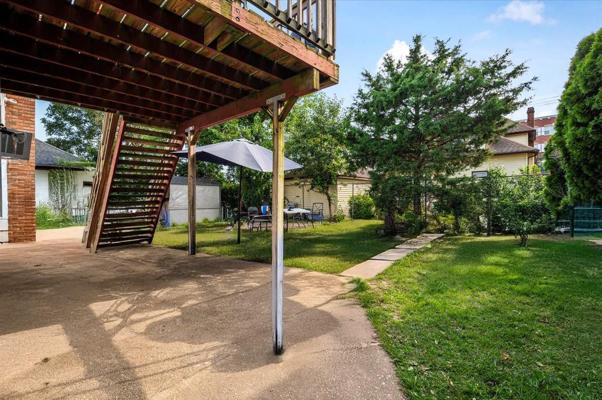 22 Hudson Place, Hempstead, NY 11550