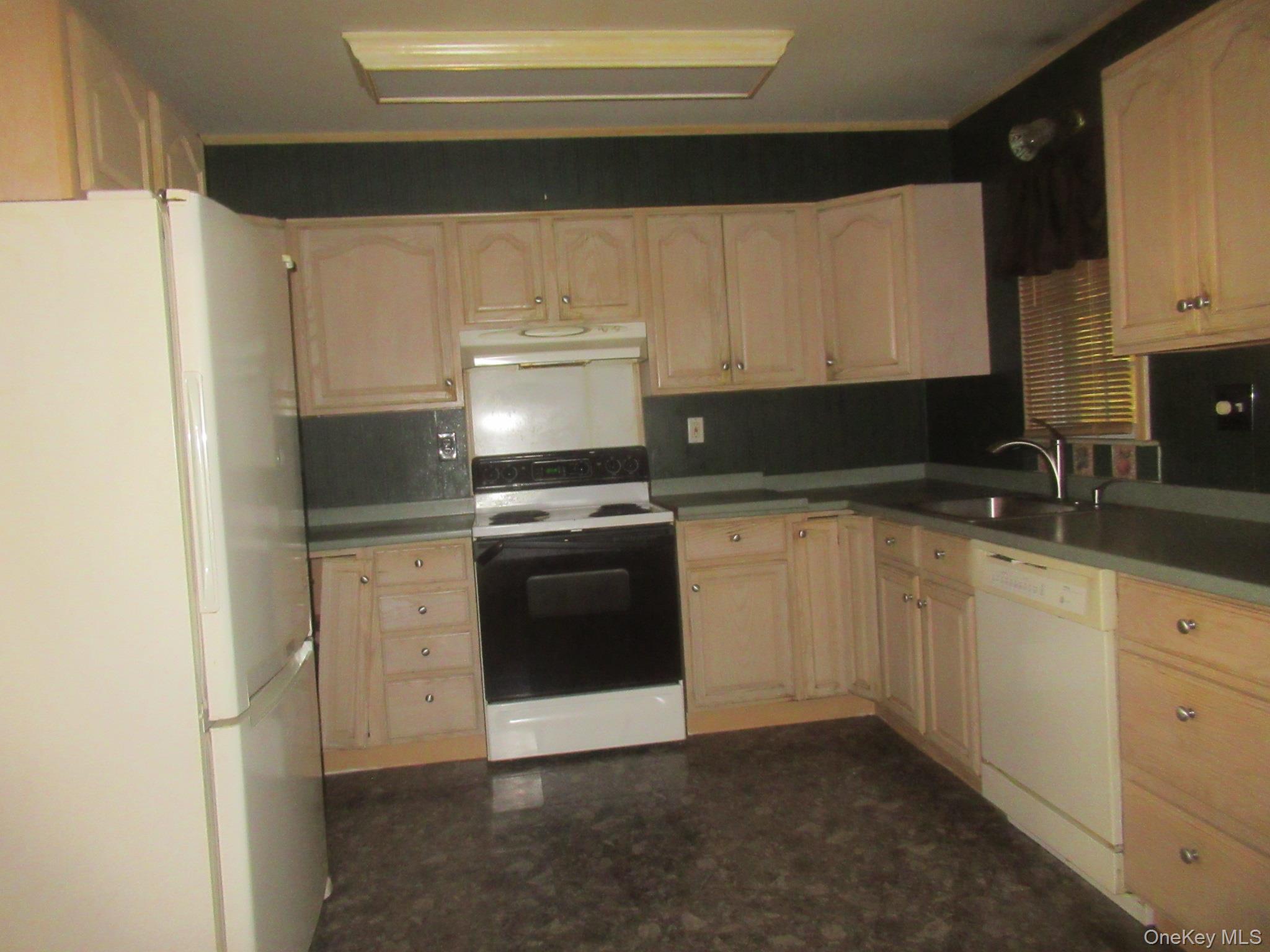 109 Indian Trail, Maybrook, NY 12543