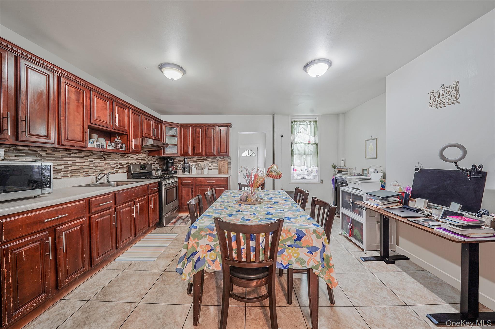 1285A Saint Marks Avenue, Brooklyn, NY 11213