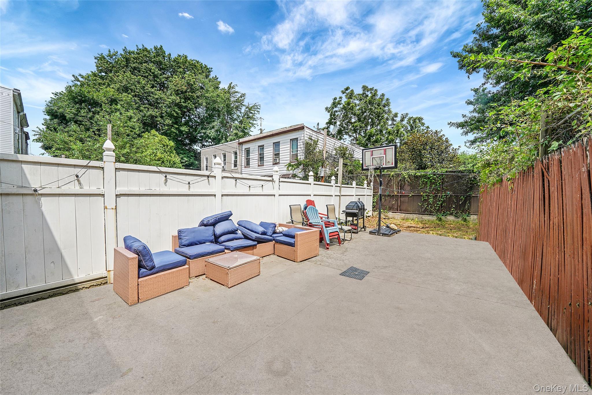 1285A Saint Marks Avenue, Brooklyn, NY 11213