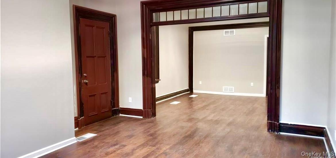 12 Washington Street # 1L, Middletown, NY 10940