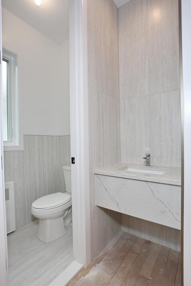 37 Ewing Avenue # 201, Spring Valley, NY 10977