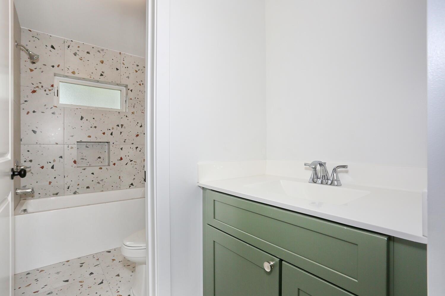 37 Ewing Avenue # 201, Spring Valley, NY 10977