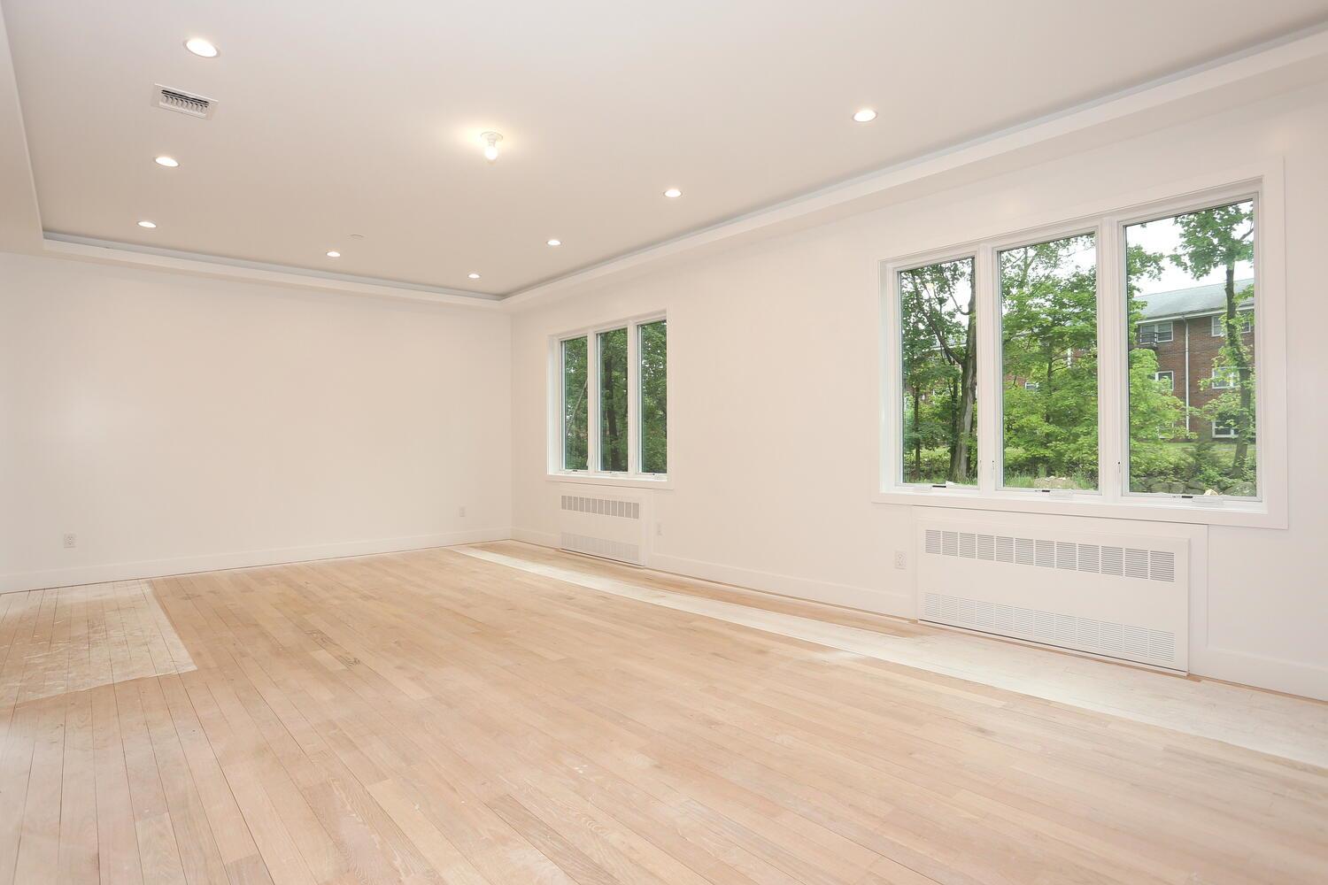 37 Ewing Avenue # 201, Spring Valley, NY 10977