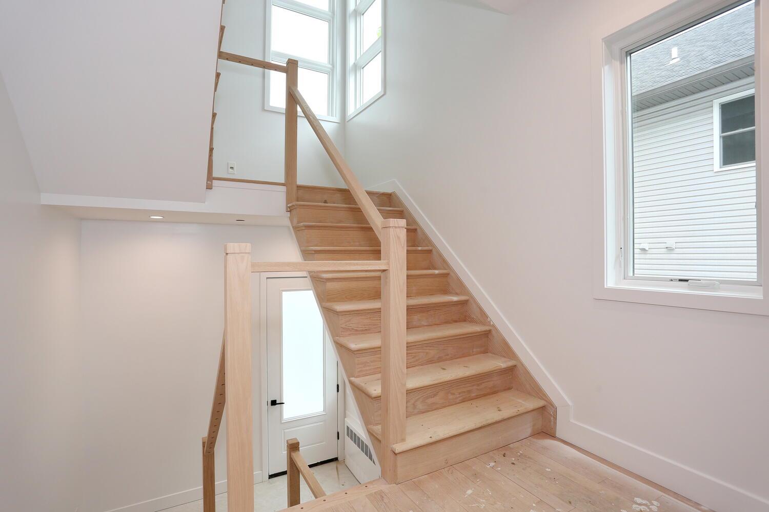 37 Ewing Avenue # 201, Spring Valley, NY 10977