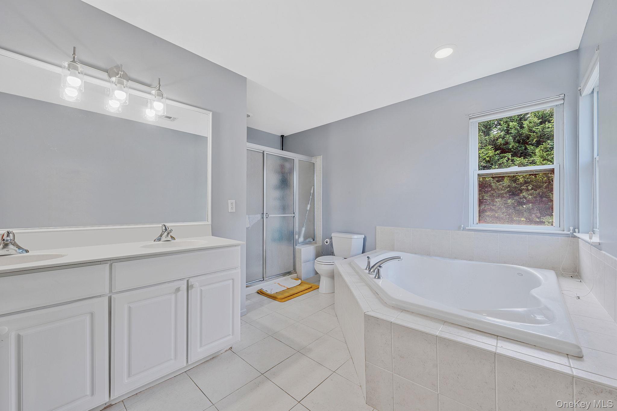 11 Gladysz Way, Port Jefferson, NY 11777