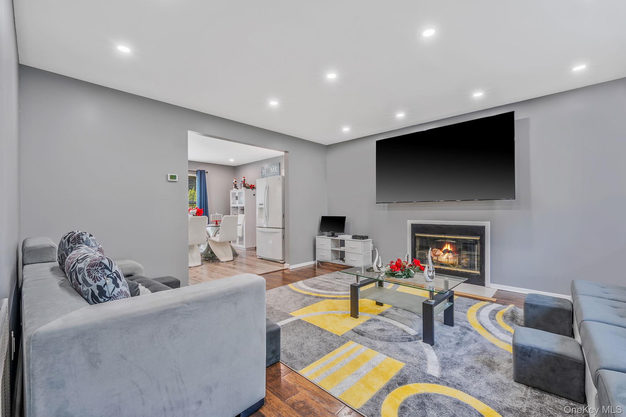 11 Gladysz Way, Port Jefferson, NY 11777