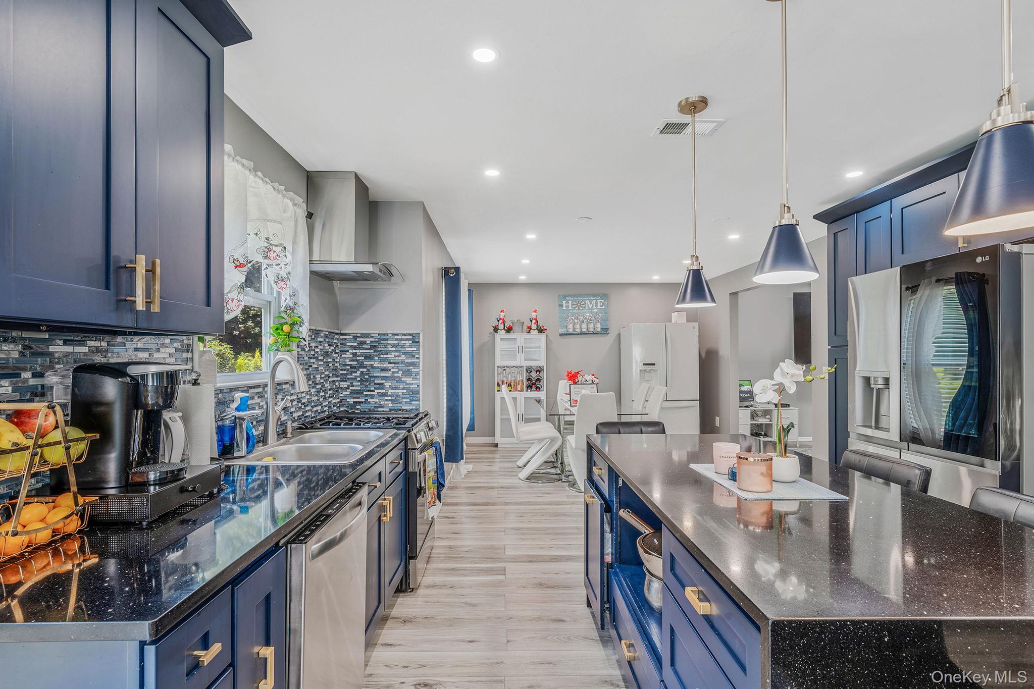 11 Gladysz Way, Port Jefferson, NY 11777