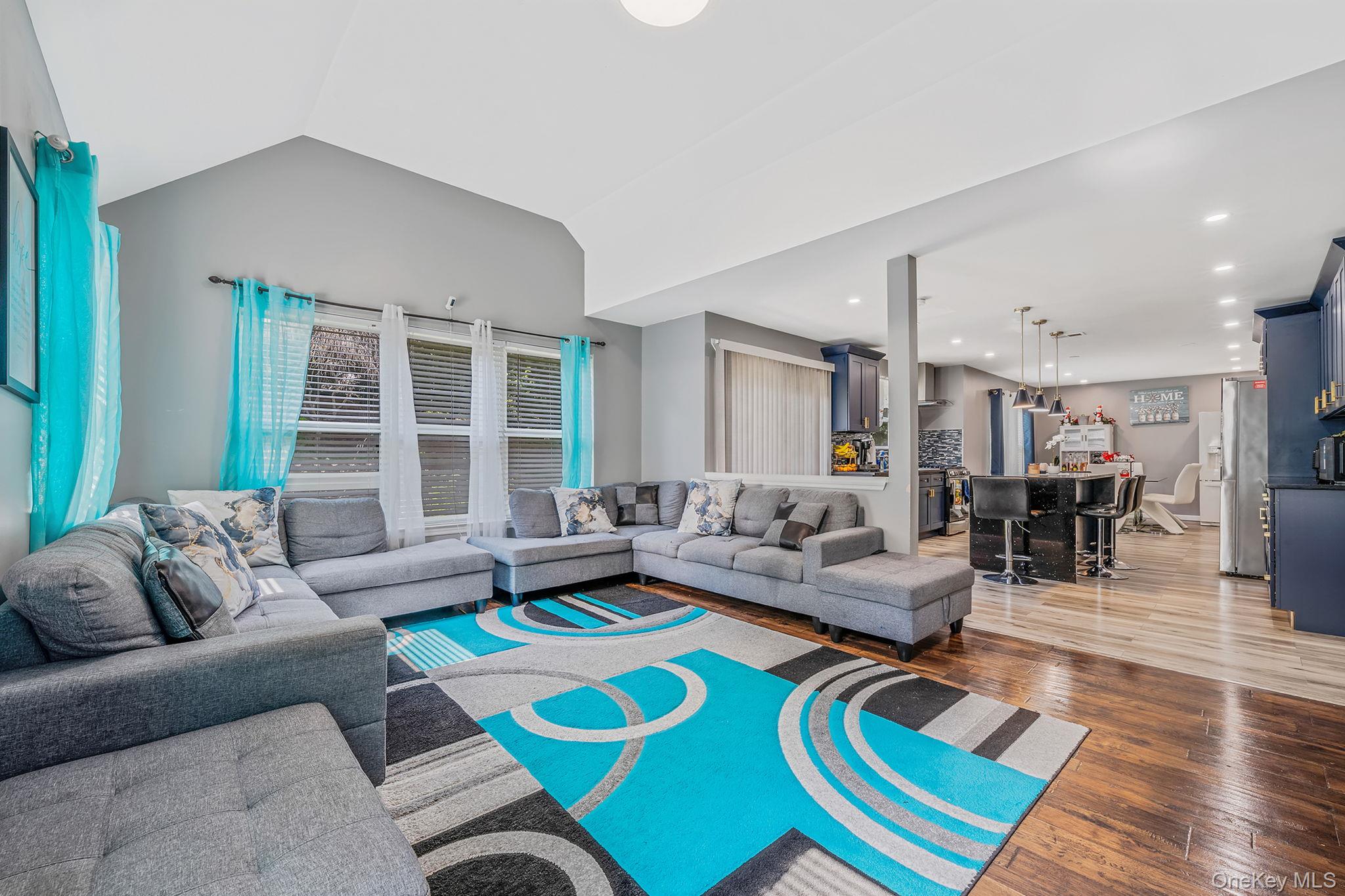 11 Gladysz Way, Port Jefferson, NY 11777