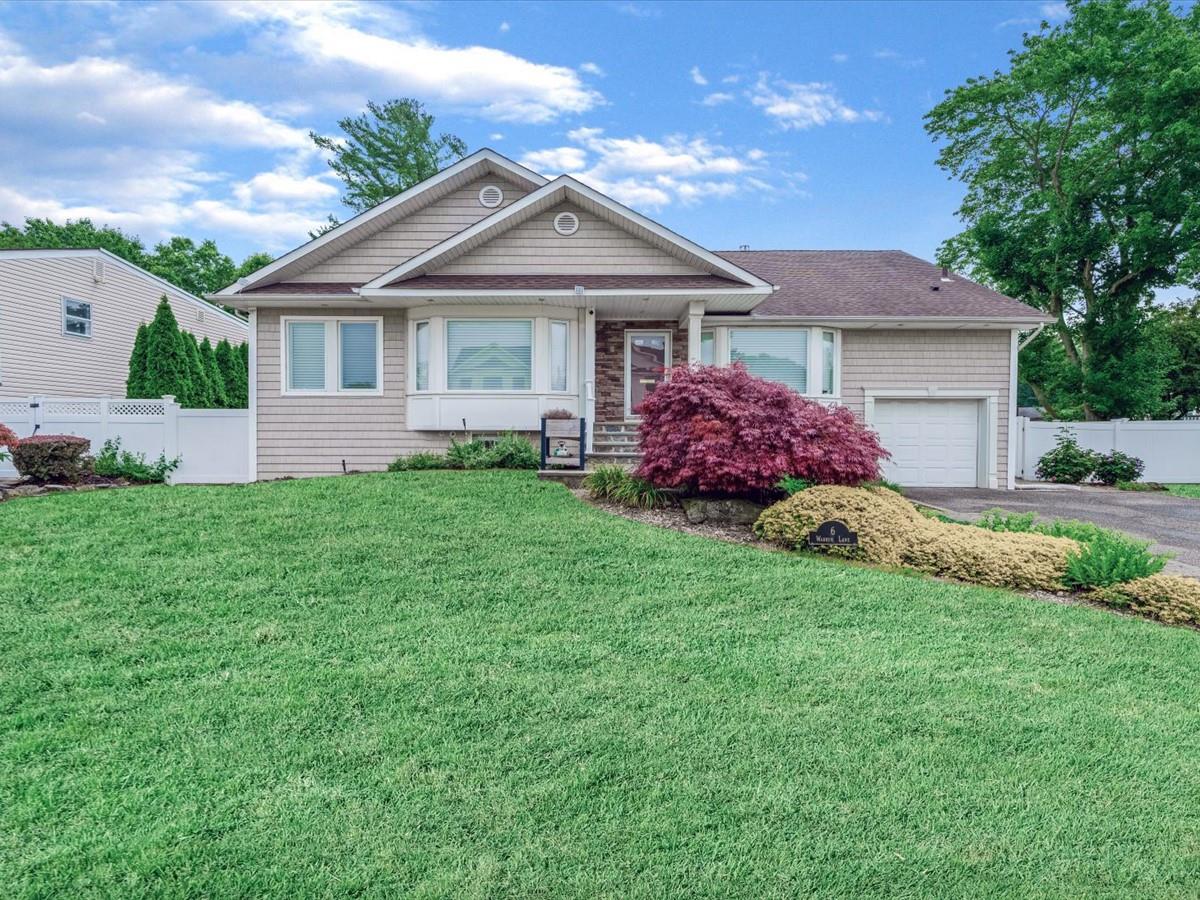 6 Warren Lane, Jericho, NY 11753