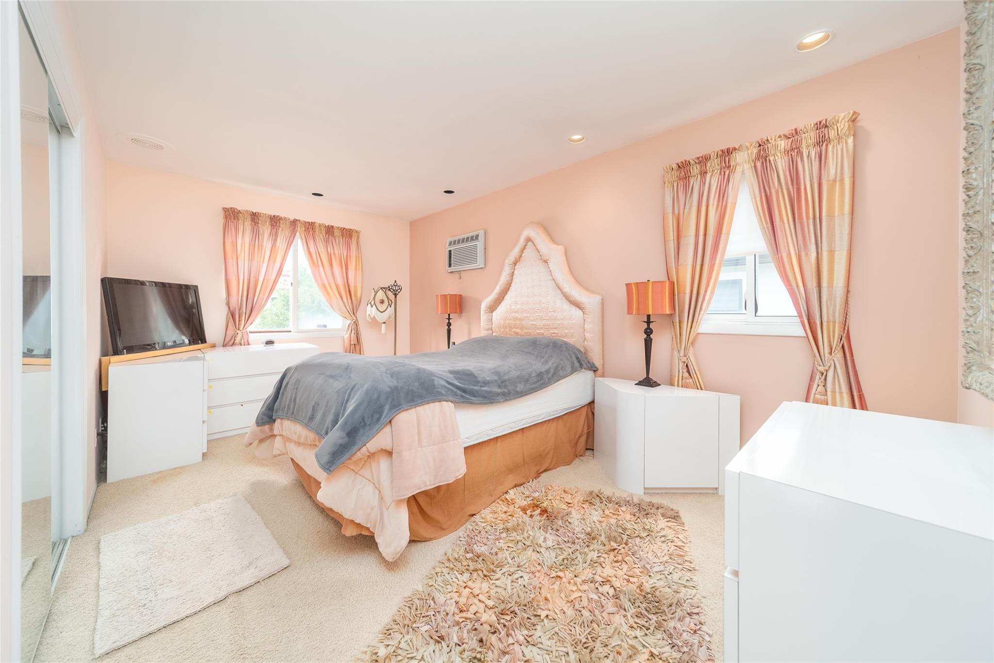 145-67 5th Avenue, Whitestone, NY 11357