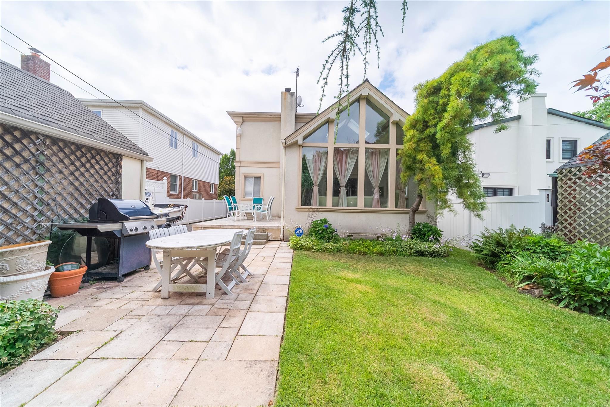 145-67 5th Avenue, Whitestone, NY 11357