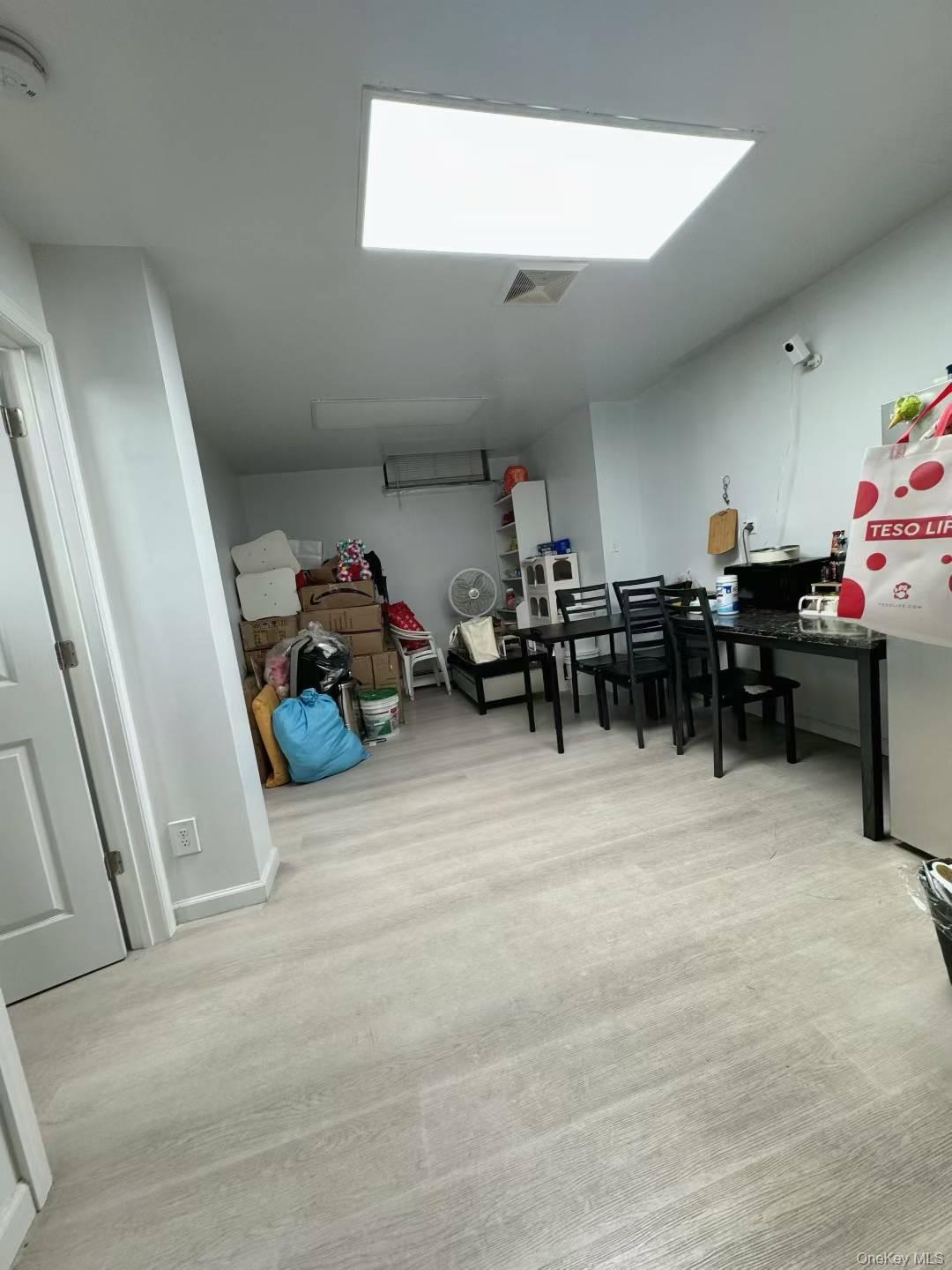 132-18 Avery Avenue # C1, Flushing, NY 11355