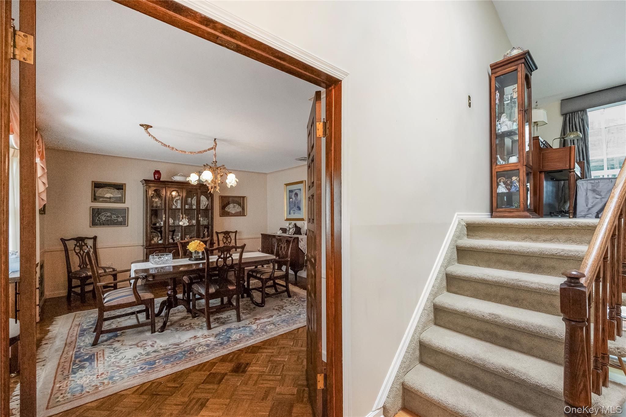 9 Branch Lane, East Setauket, NY 11733