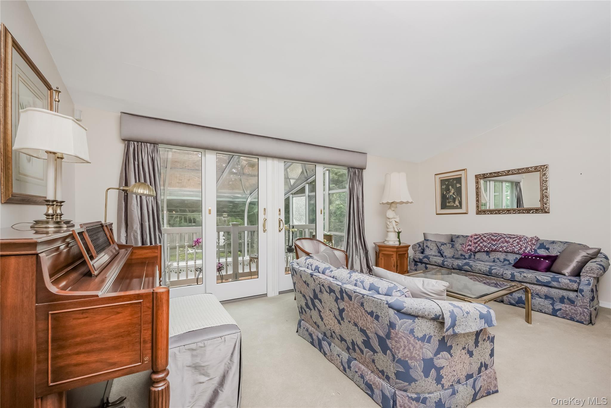 9 Branch Lane, East Setauket, NY 11733