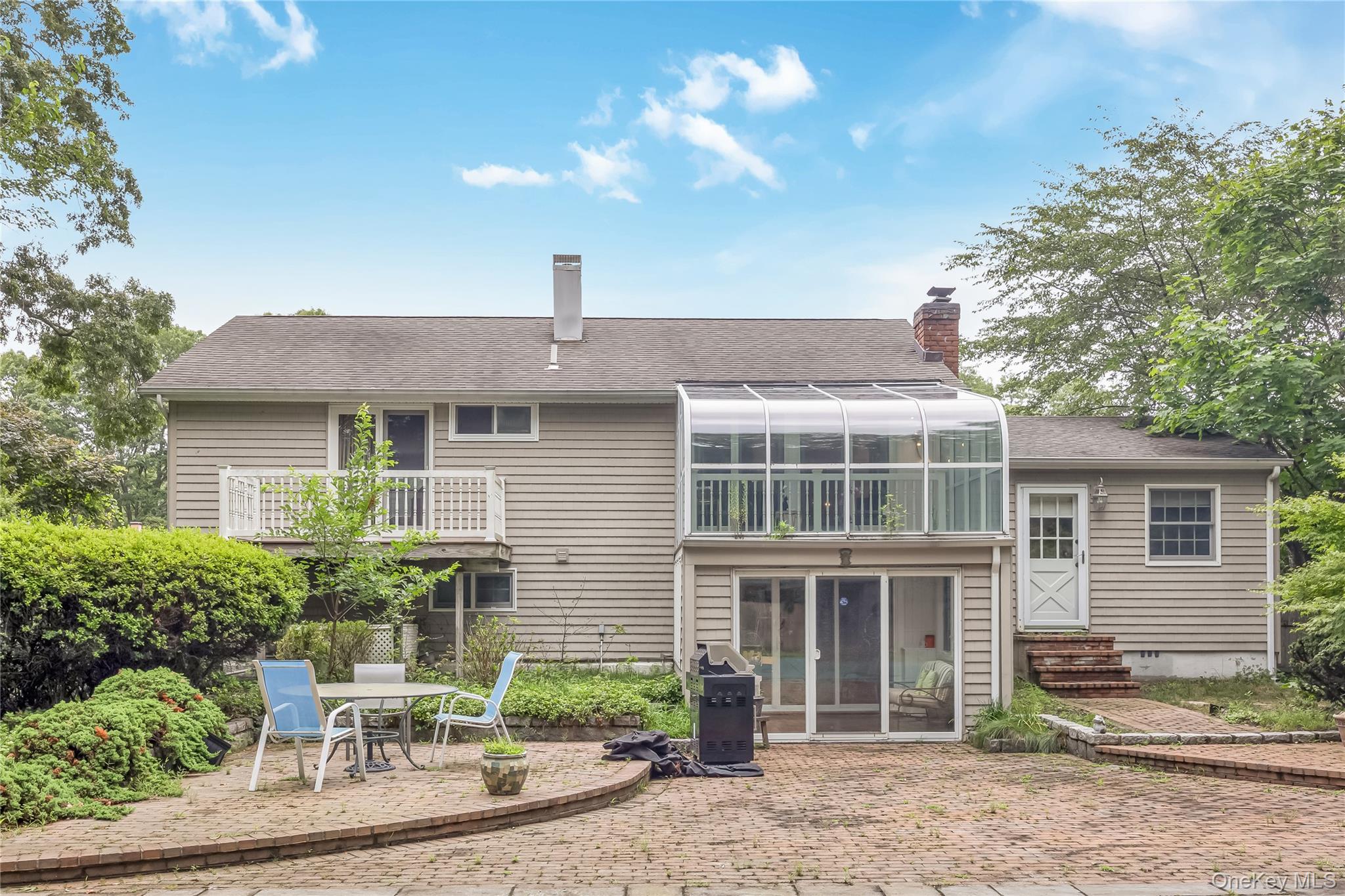 9 Branch Lane, East Setauket, NY 11733