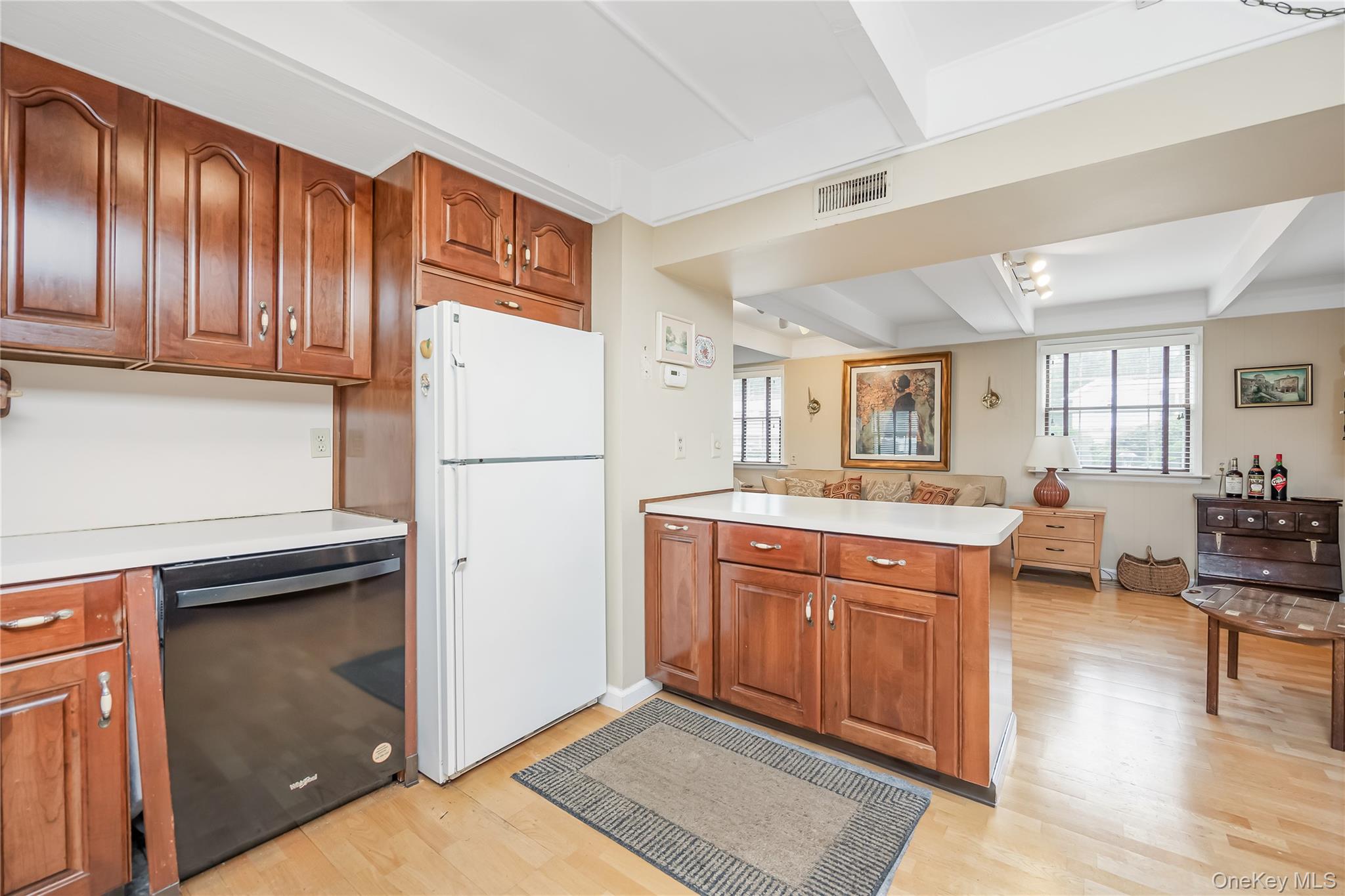 9 Branch Lane, East Setauket, NY 11733