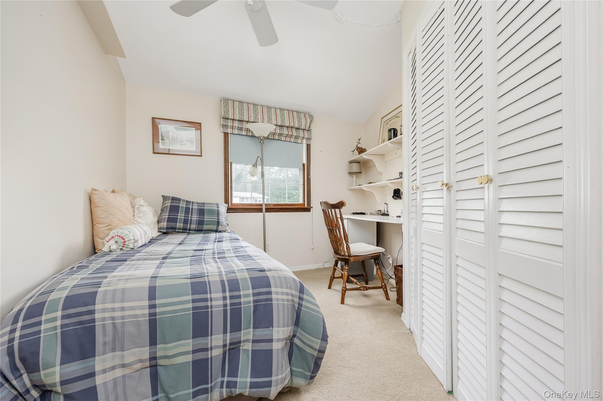 9 Branch Lane, East Setauket, NY 11733