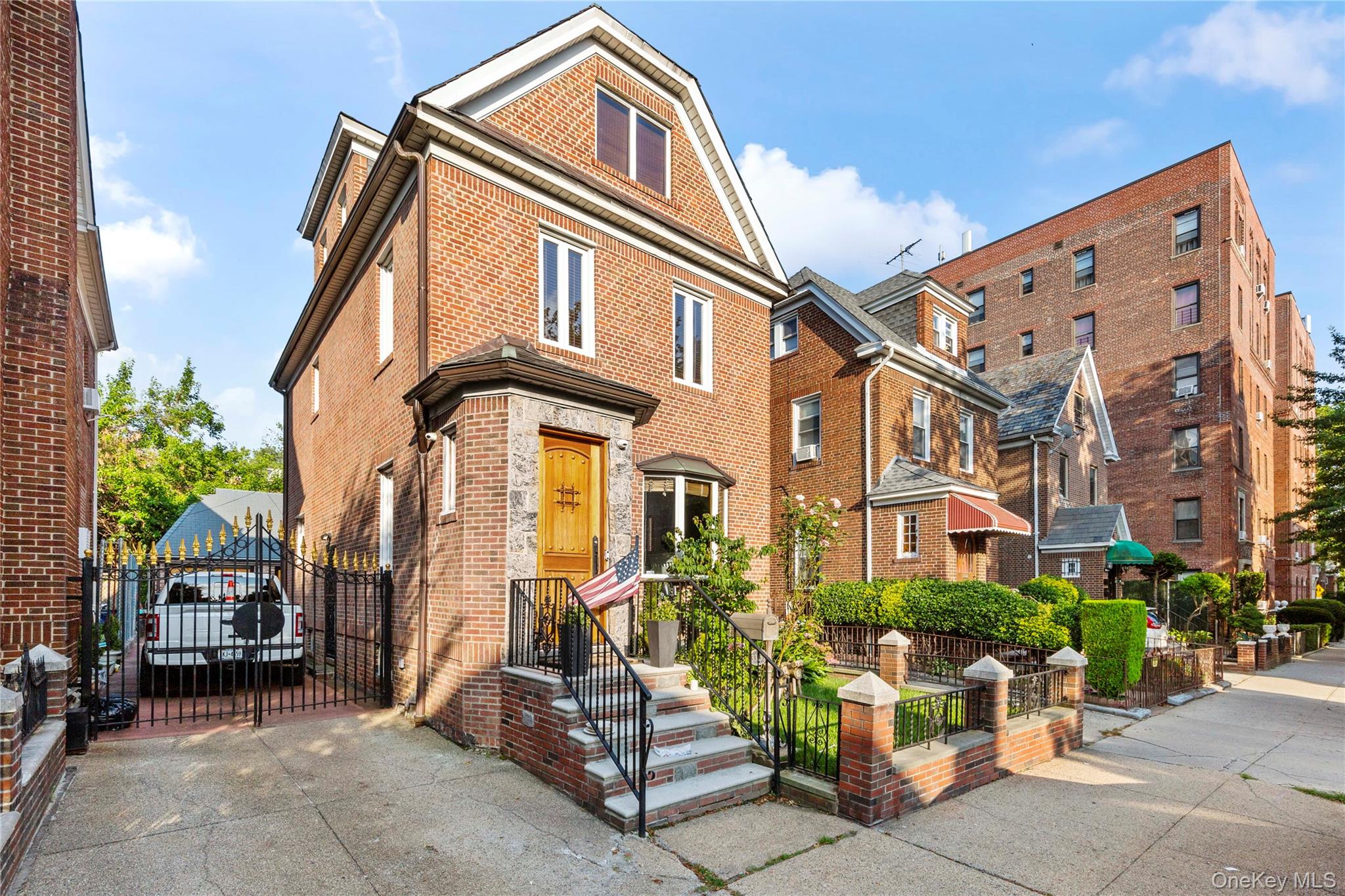 33-39 84th Street, Jackson Heights, NY 11372