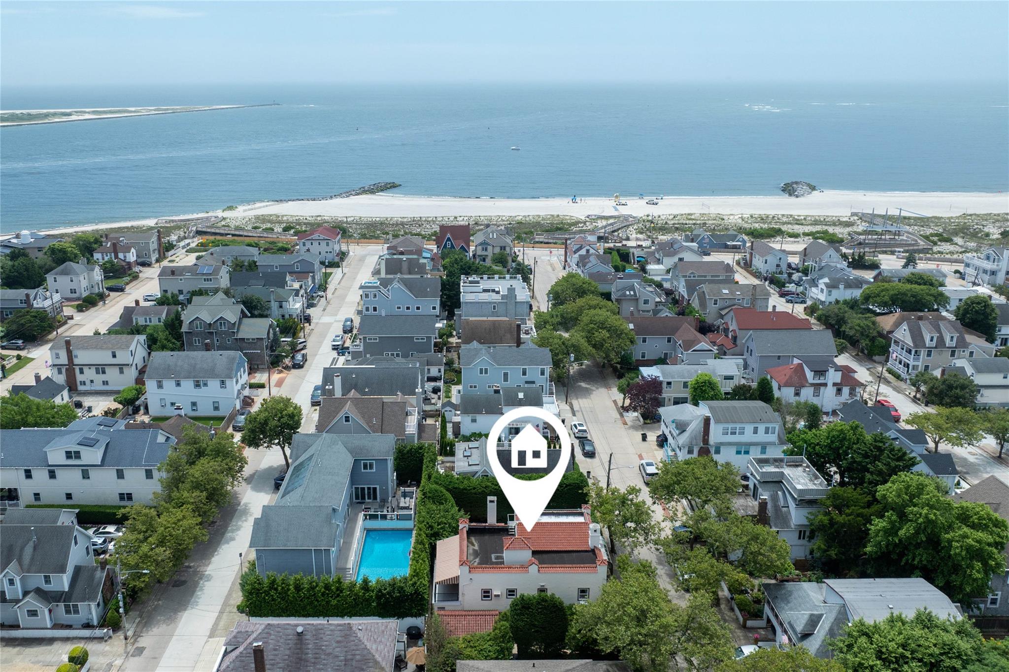 118 Glenwood Avenue, Point Lookout, NY 11569