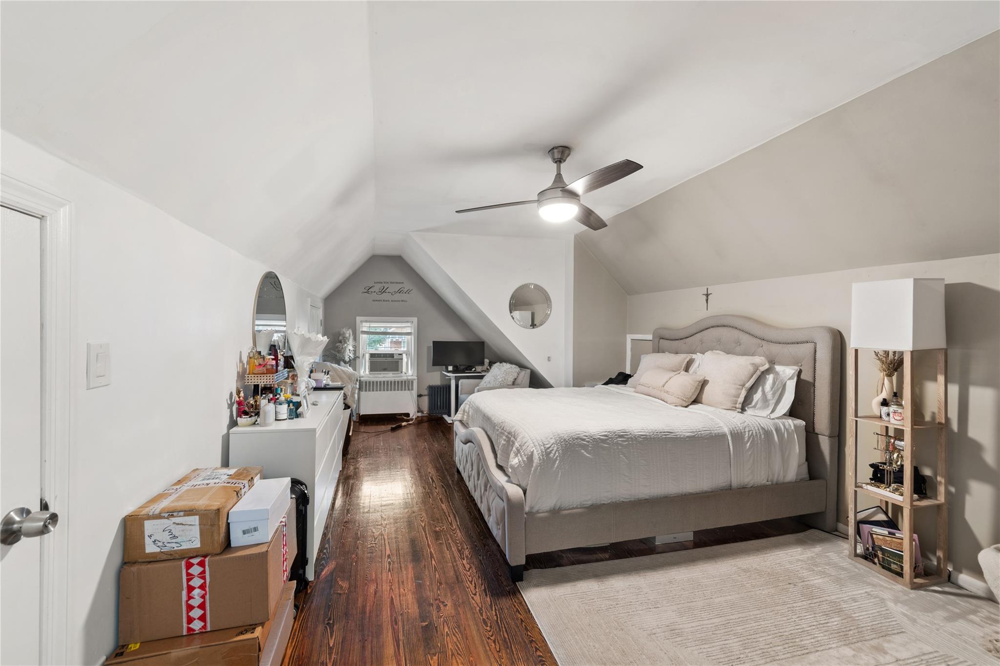 2533 Young Avenue, Bronx, NY 10469