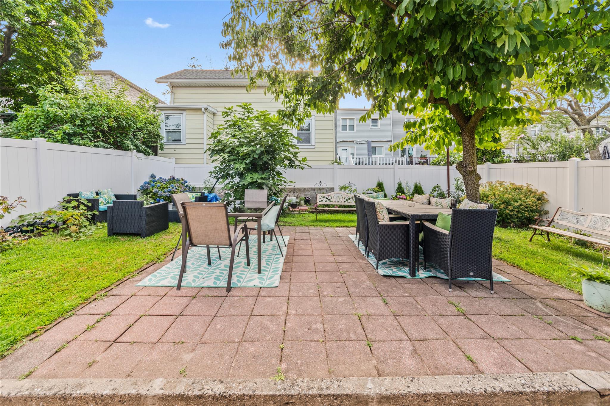 2533 Young Avenue, Bronx, NY 10469