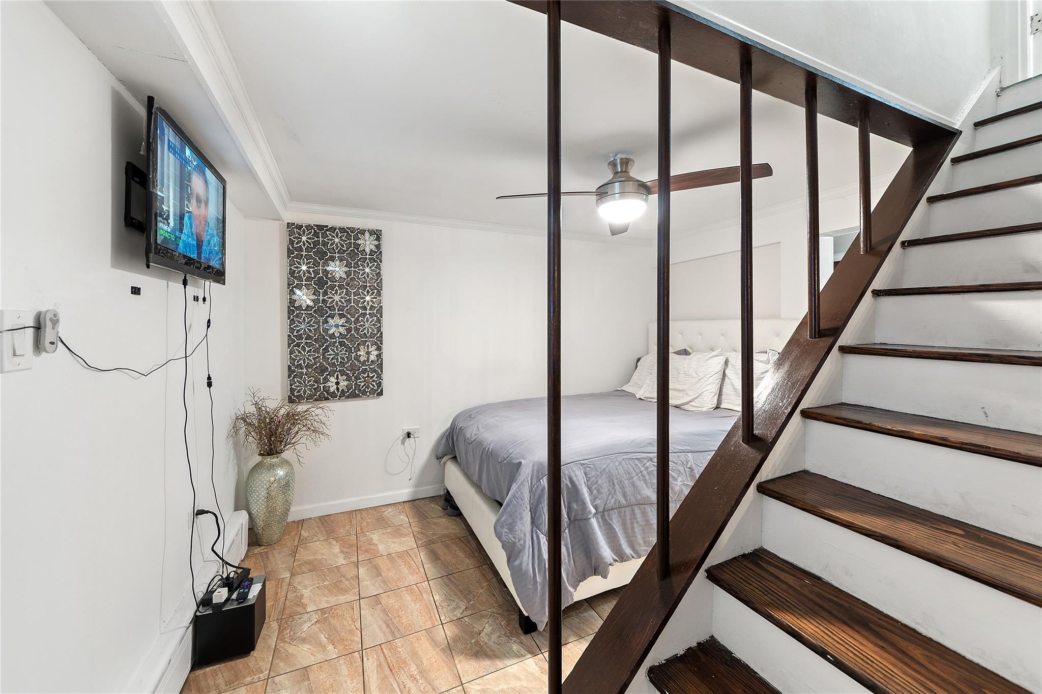 2533 Young Avenue, Bronx, NY 10469