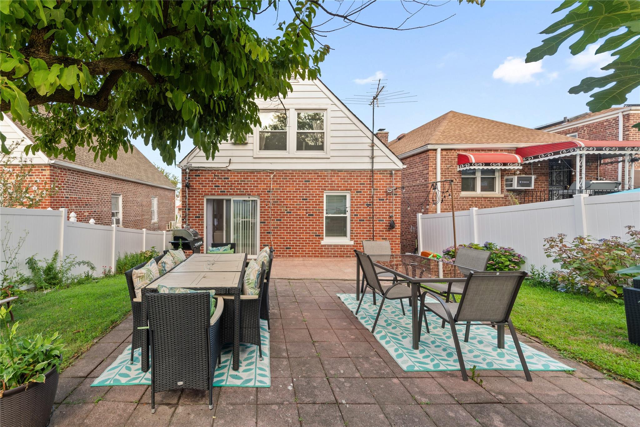 2533 Young Avenue, Bronx, NY 10469