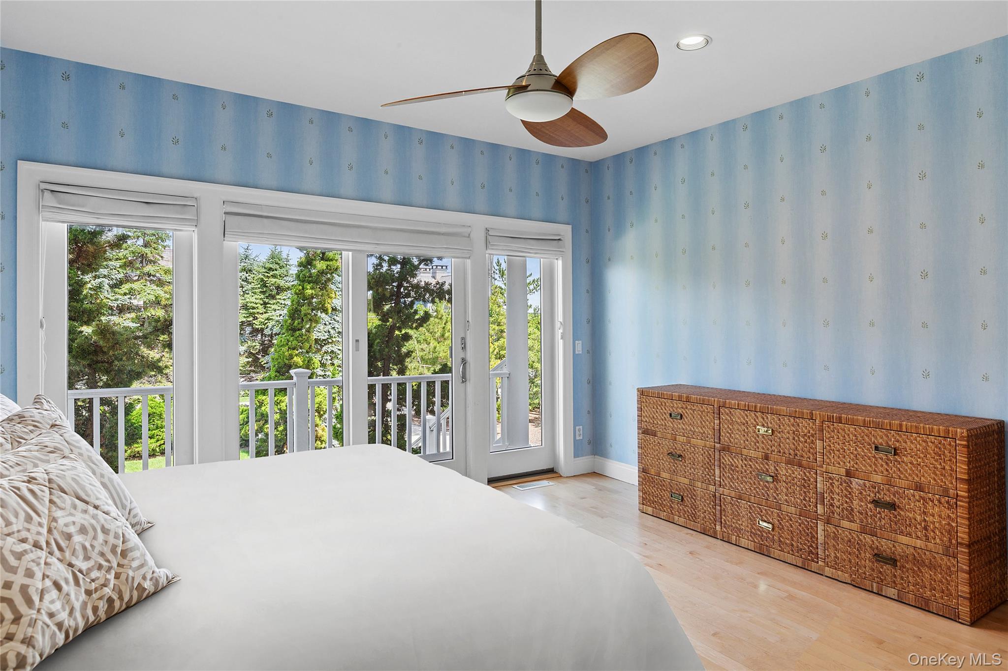 217 Dune Road, Westhampton Beach, NY 11978