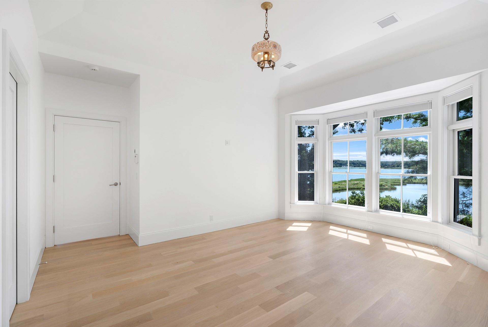 84 Oyster Shores Road, East Hampton, NY 11937