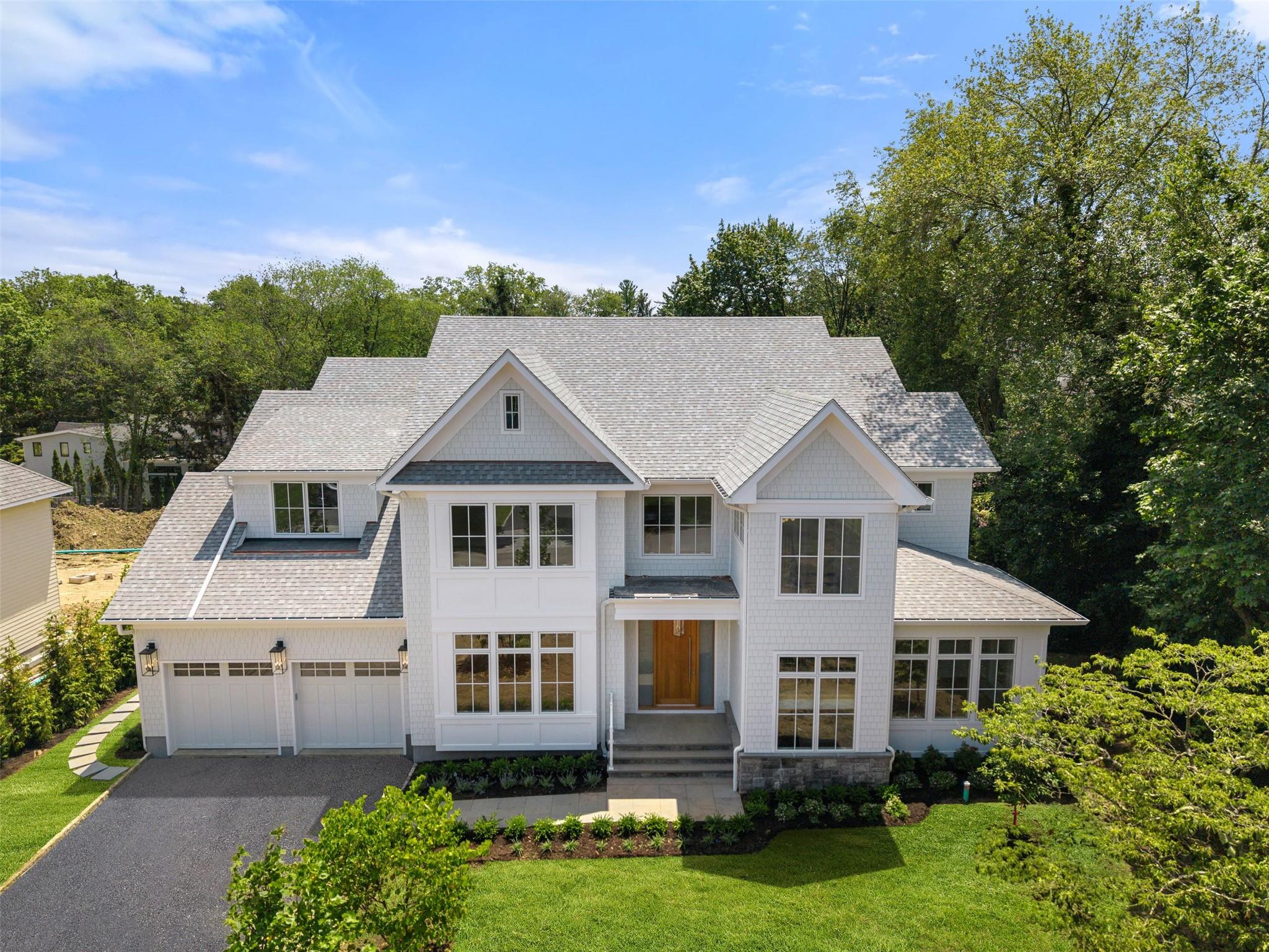 101 Carthage Road, Scarsdale, NY 10583