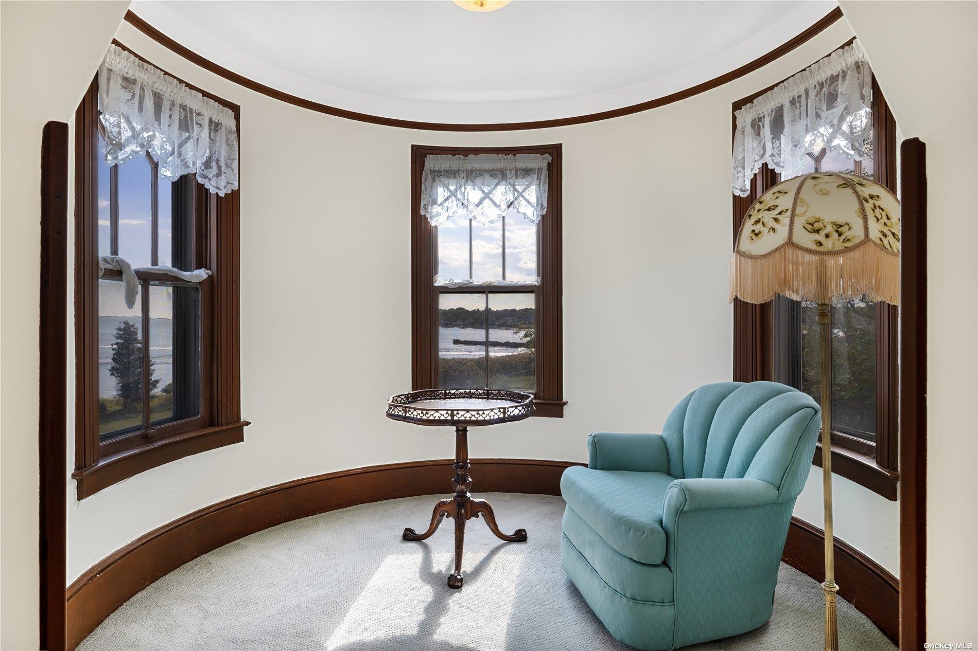 9 Convent Lane, Center Moriches, NY 11934