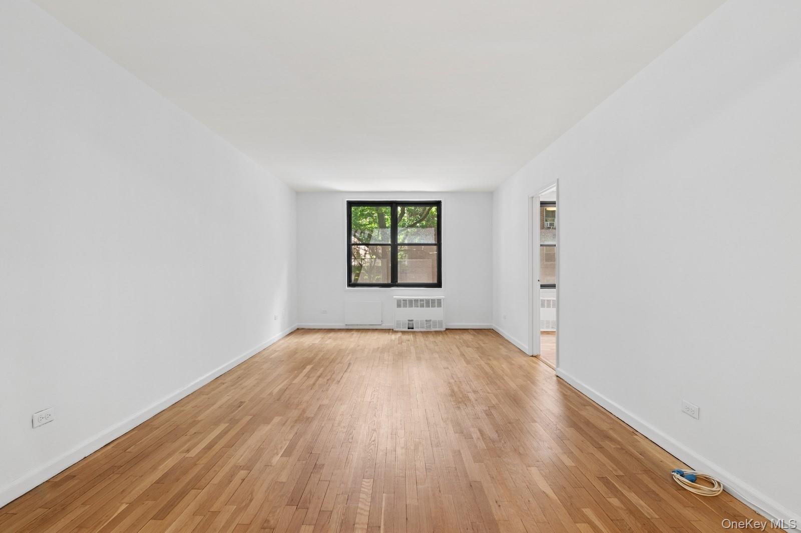 139-15 83 Ave # 219, Briarwood, NY 11435