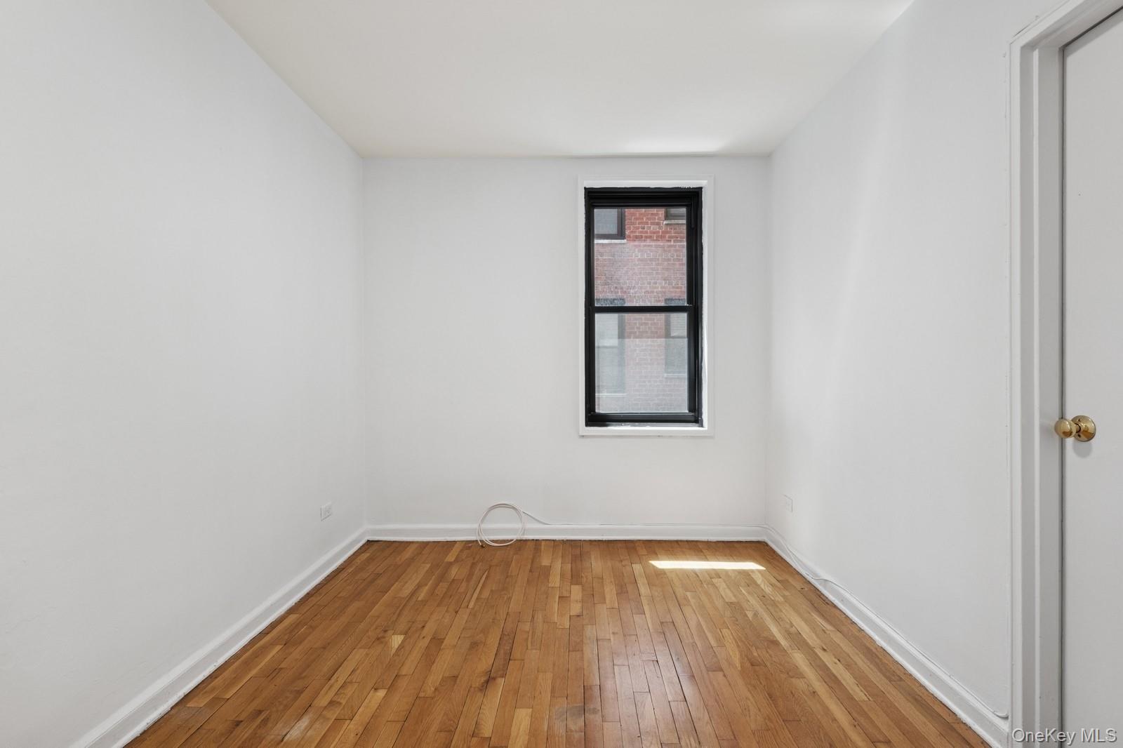 139-15 83 Ave # 219, Briarwood, NY 11435