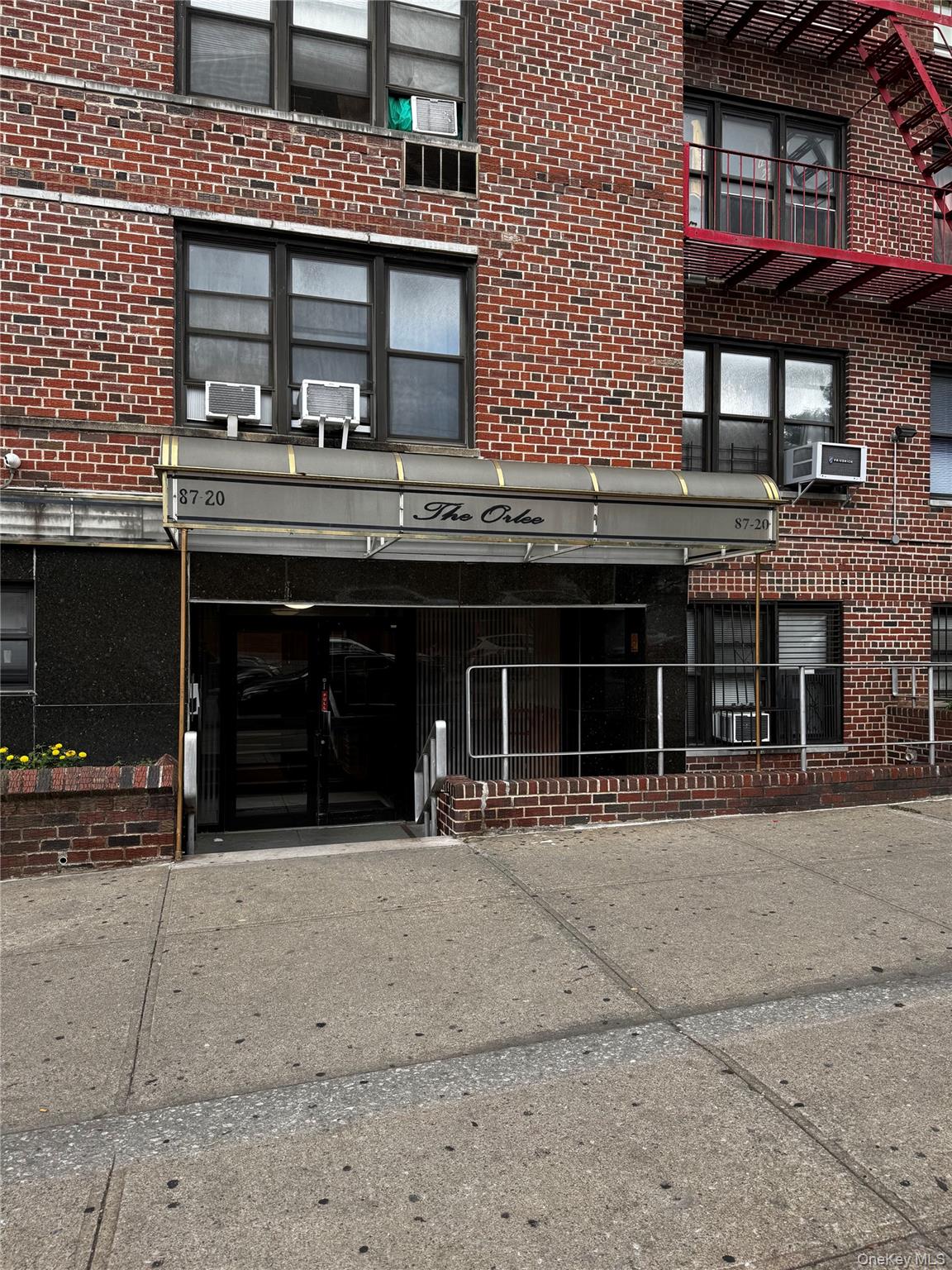 87-20 175th Street # 6-J, Jamaica, NY 11432