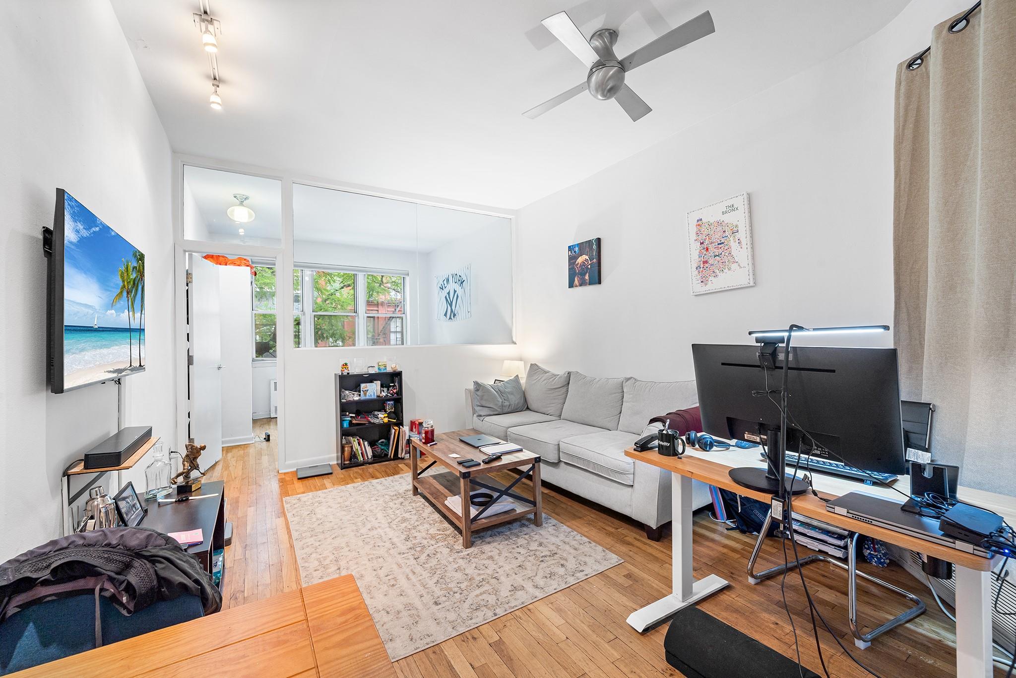 313 E 89th Street # 2C, New York (Manhattan), NY 10128