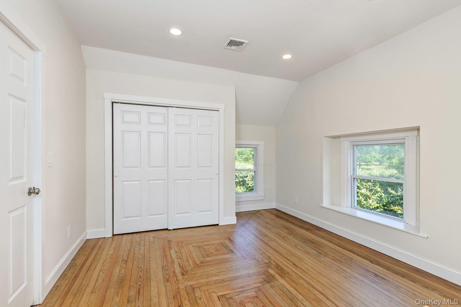 48 Senix Avenue, Center Moriches, NY 11934