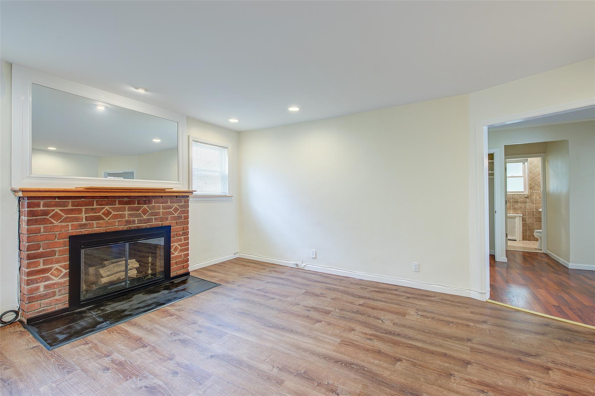 4843 201st Street, Bayside, NY 11364