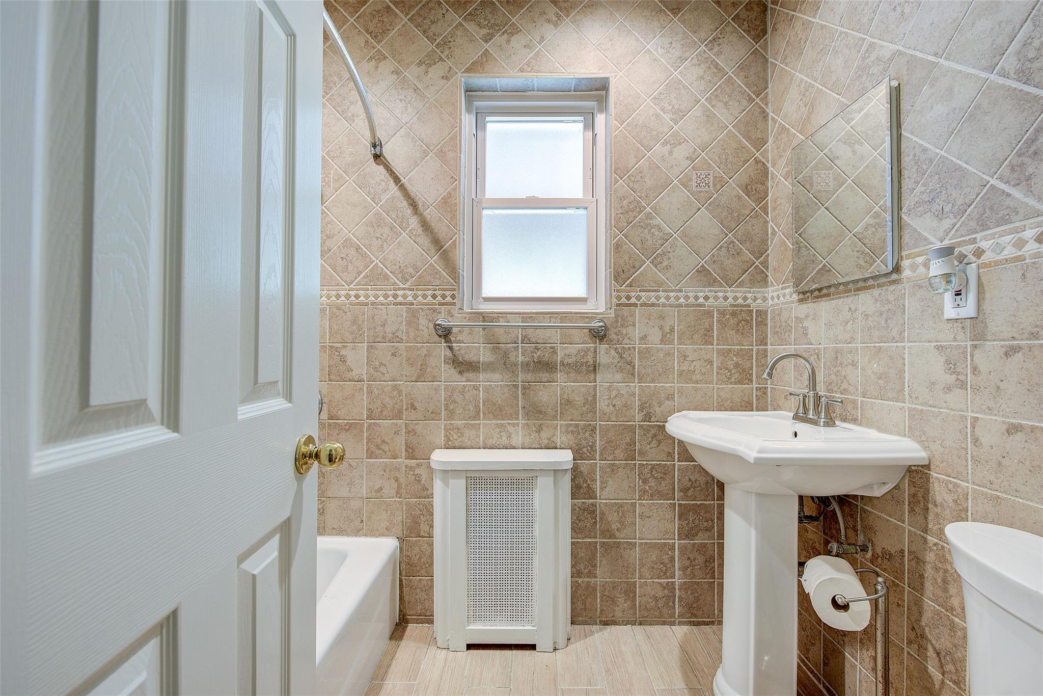 4843 201st Street, Bayside, NY 11364