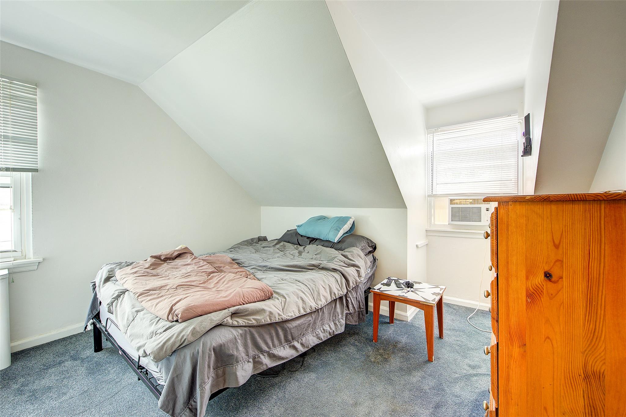 4843 201st Street, Bayside, NY 11364