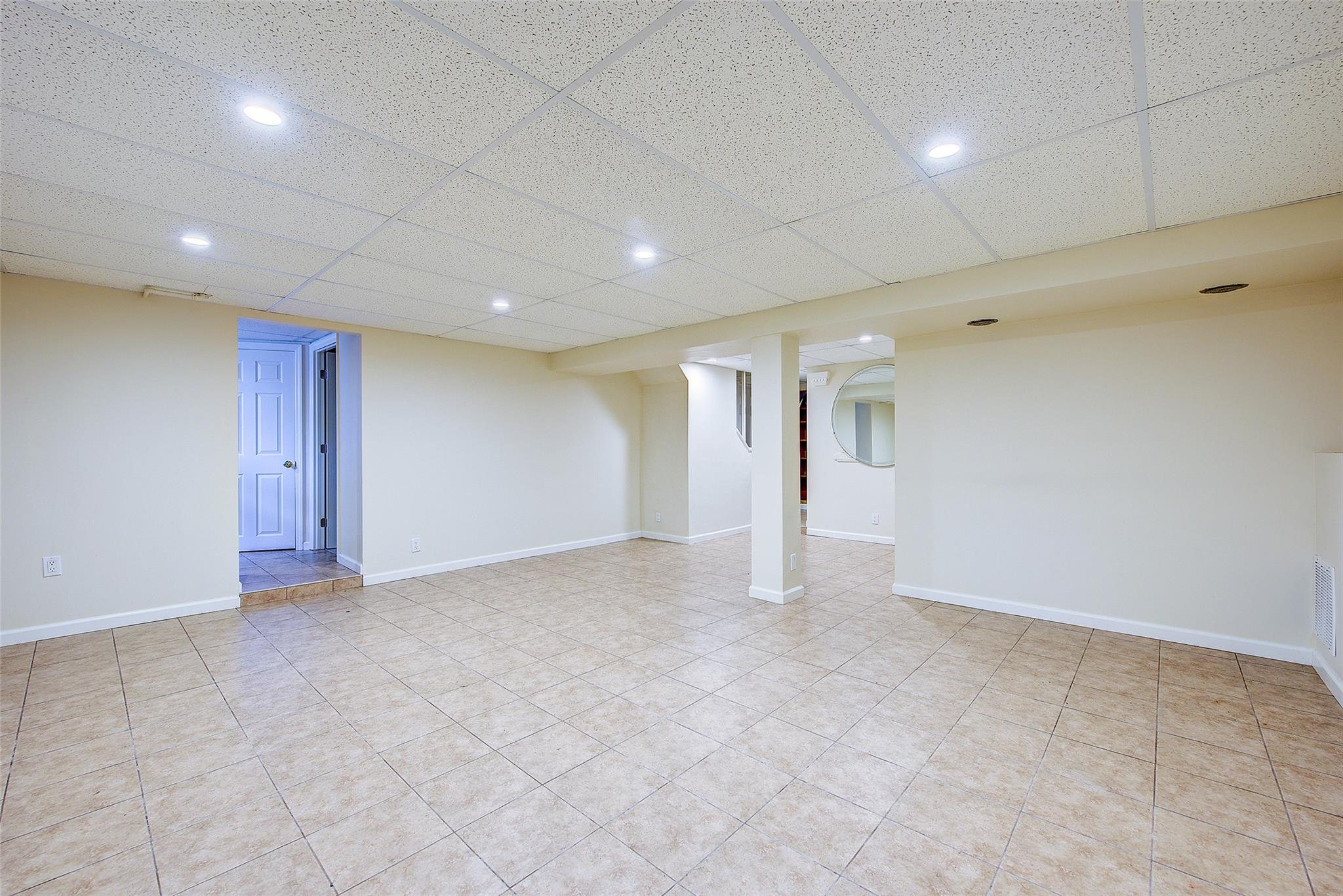 4843 201st Street, Bayside, NY 11364