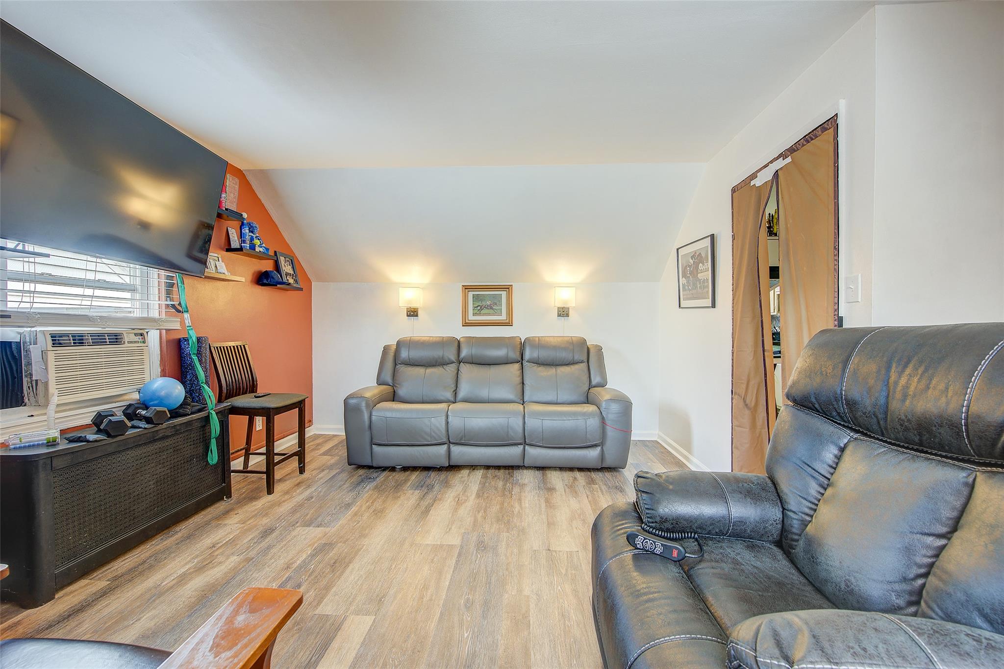 4843 201st Street, Bayside, NY 11364