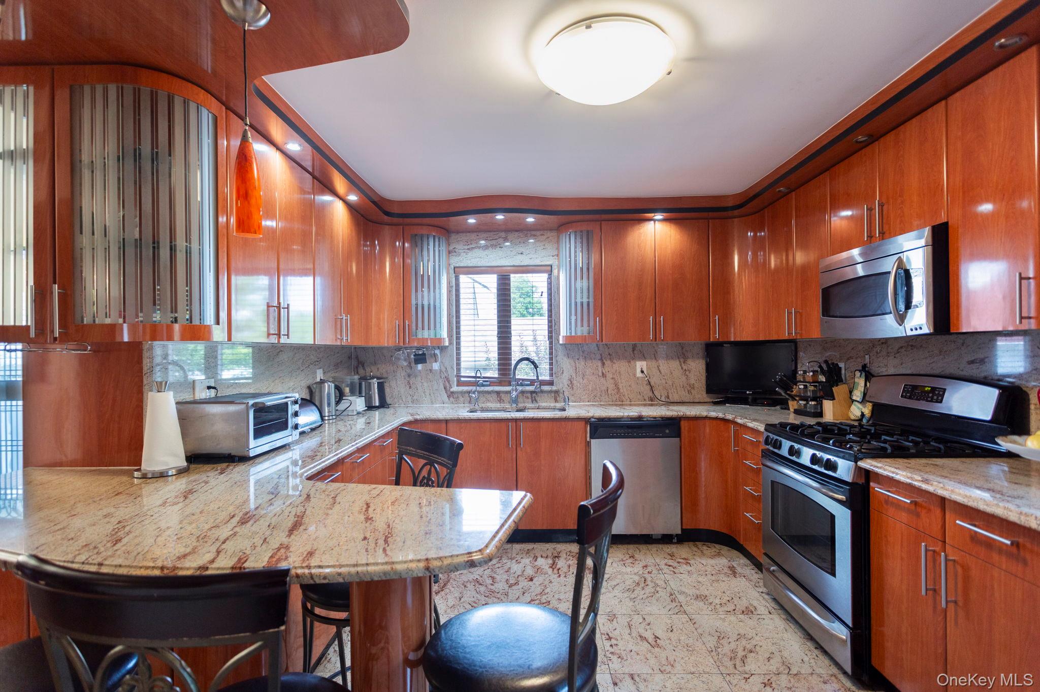 183-19 69th Avenue, Fresh Meadows, NY 11366