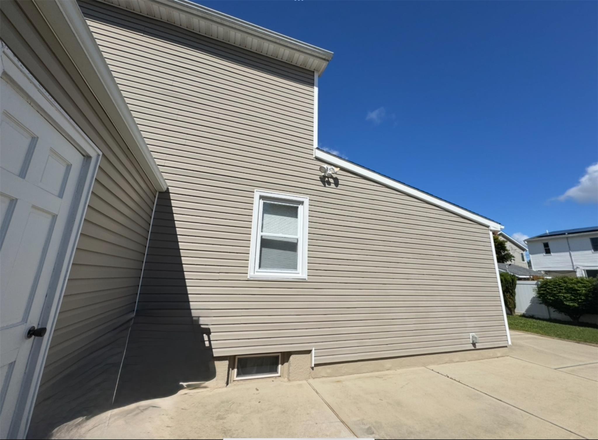3805 Mansfield Drive, Seaford, NY 11783
