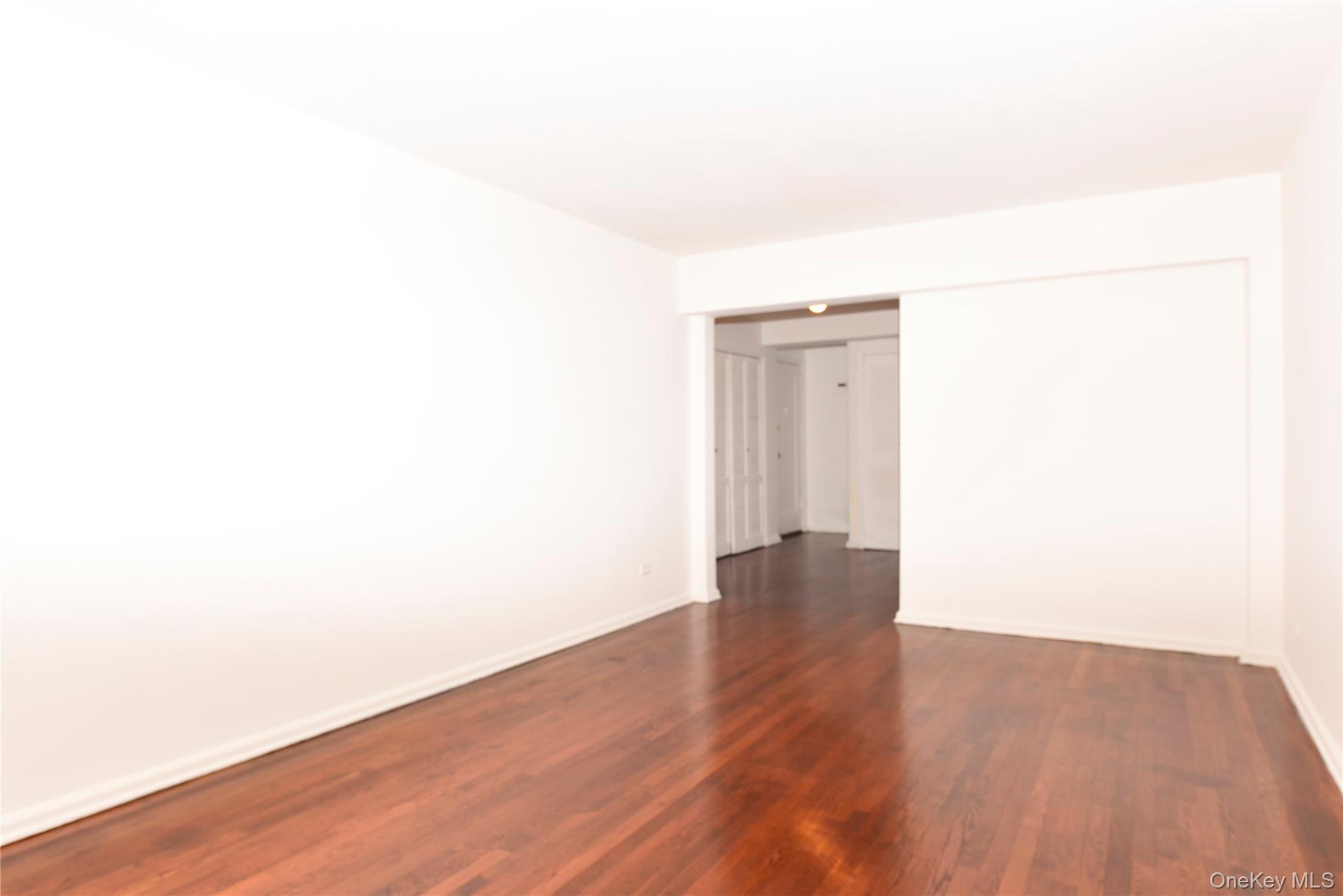 118-66 Metropolitan Avenue # 6J, Kew Gardens, NY 11415