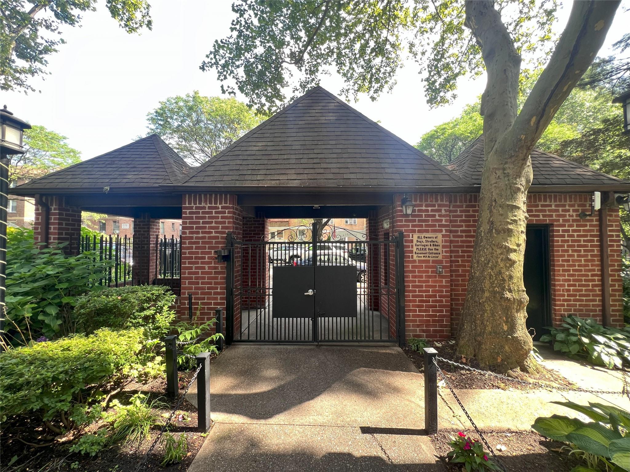 118-66 Metropolitan Avenue # 6J, Kew Gardens, NY 11415
