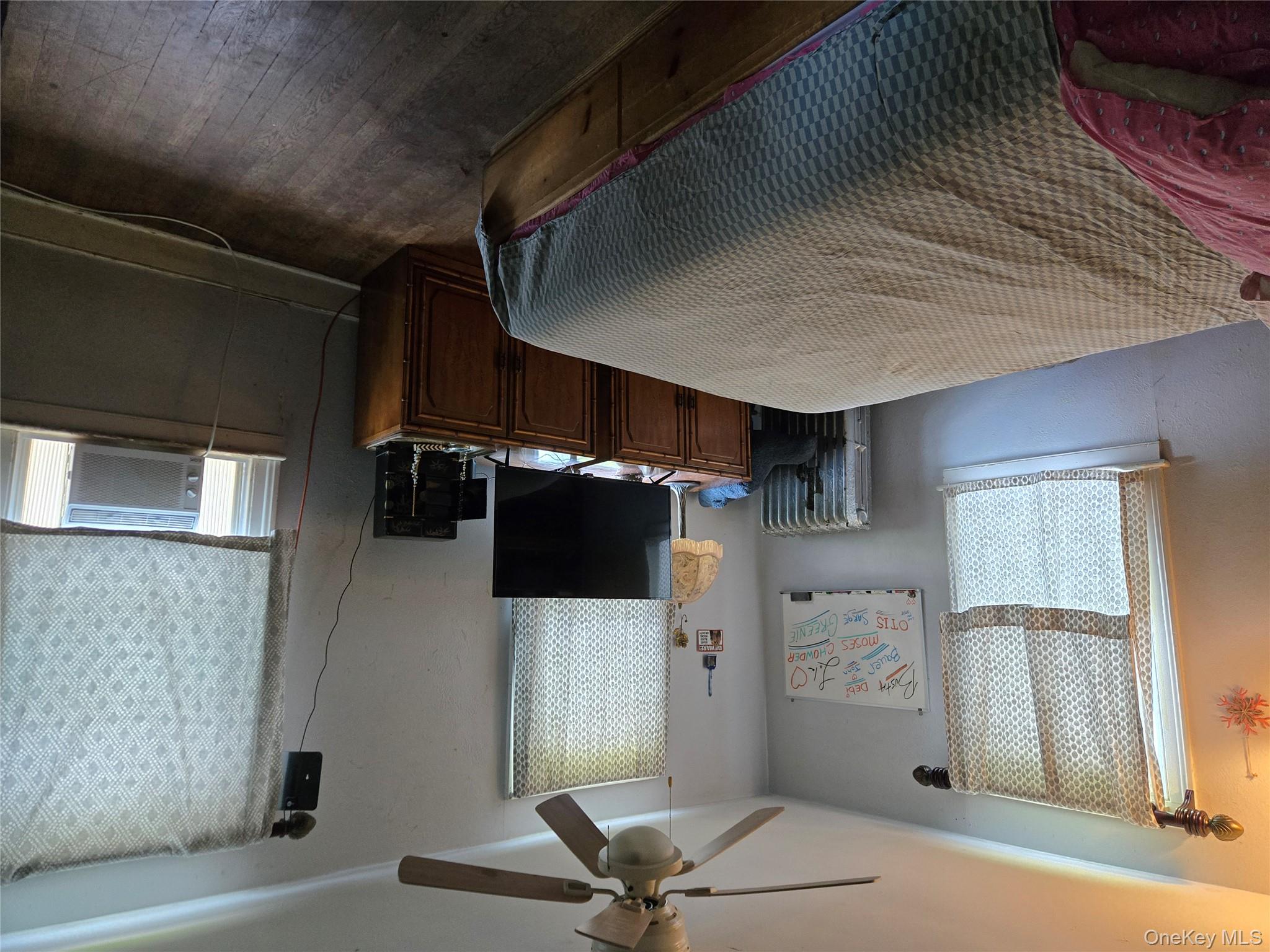 3953 Sound Avenue, Riverhead, NY 11901